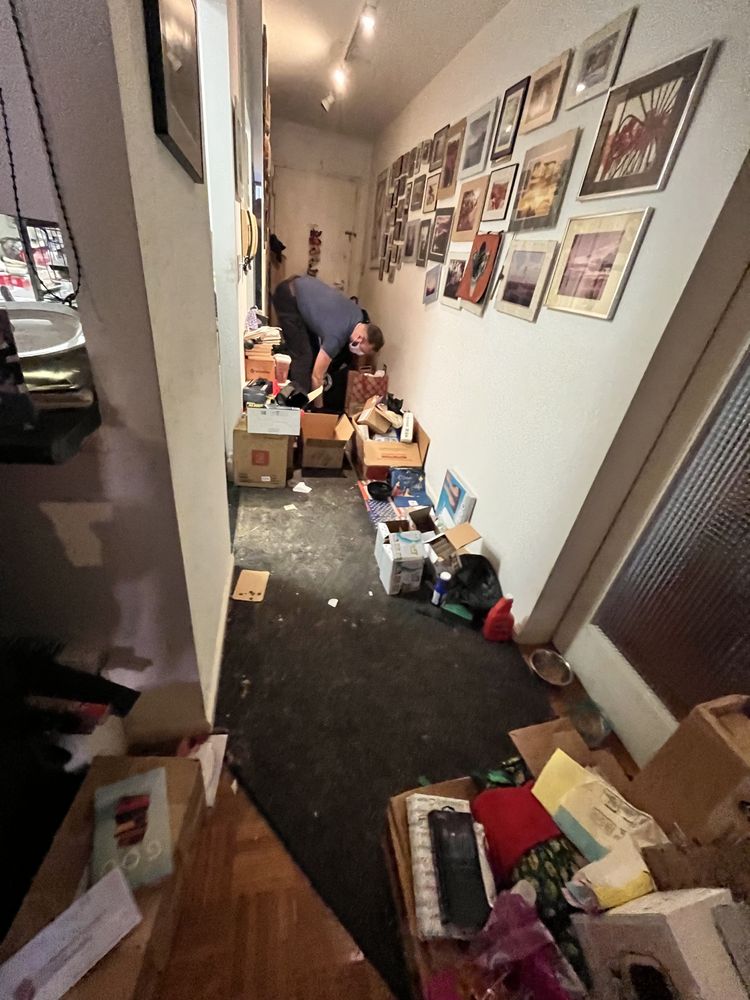 Hallway before estate cleanout and clutter removal service serving Orange County, Dutchess County, Ulster County, Bergen County, Hudson Valley, Northern New Jersey, Sussex County, Connecticut, Fairfield County, Litchfield Hills, Rockland County, Westchester County
