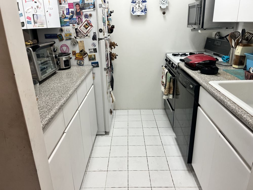 Cleaned kitchen after estate cleanout and property prep serving Orange County, Dutchess County, Ulster County, Bergen County, Hudson Valley, Northern New Jersey, Sussex County, Connecticut, Fairfield County, Litchfield Hills, Rockland County, Westchester County
